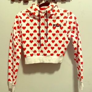 Crop Fila hoodie pullover with hearts
